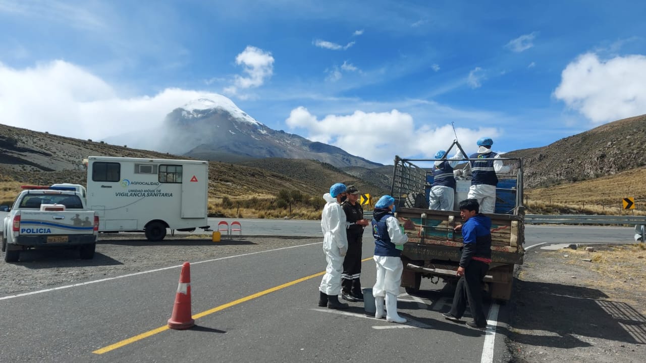 Retiran 272 mil litros de leche por riesgos sanitarios