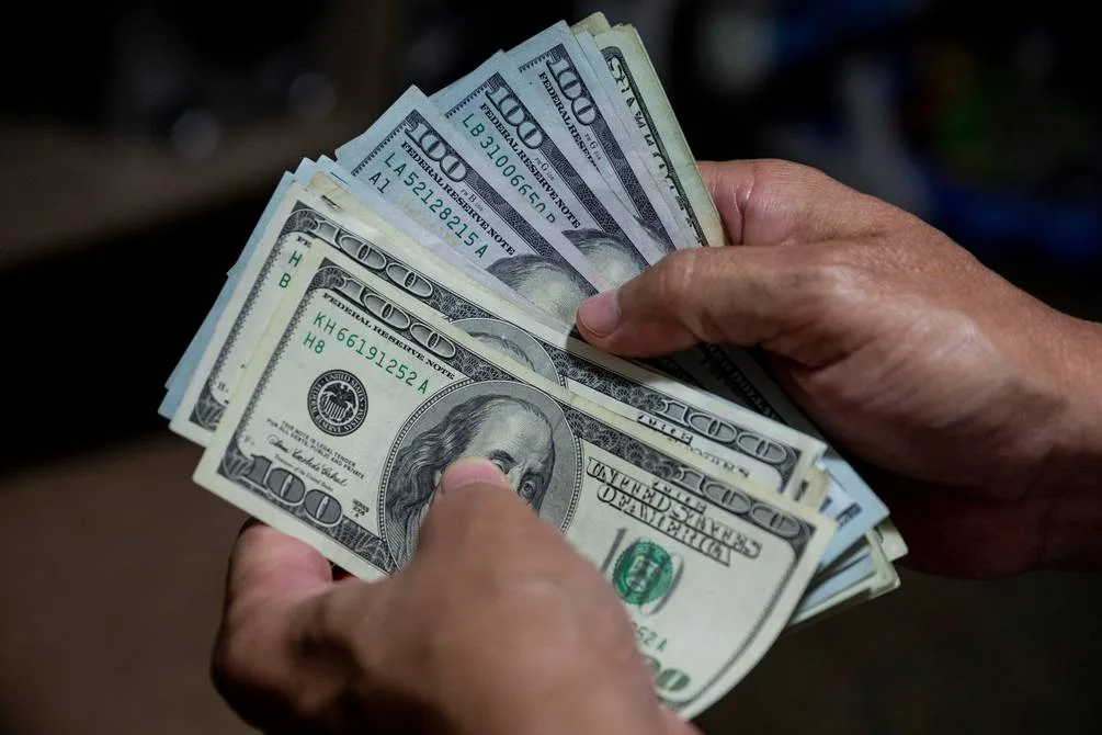 ECUADOR: Comisión analiza prohibir el cobro de intereses sobre intereses en créditos