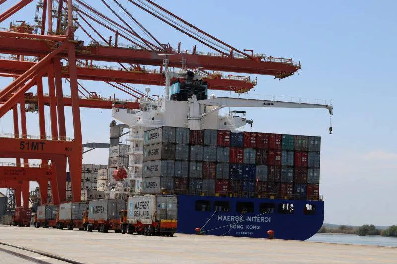 China actualiza su Código Marítimo y define reglas para el transporte de carga y reclamaciones