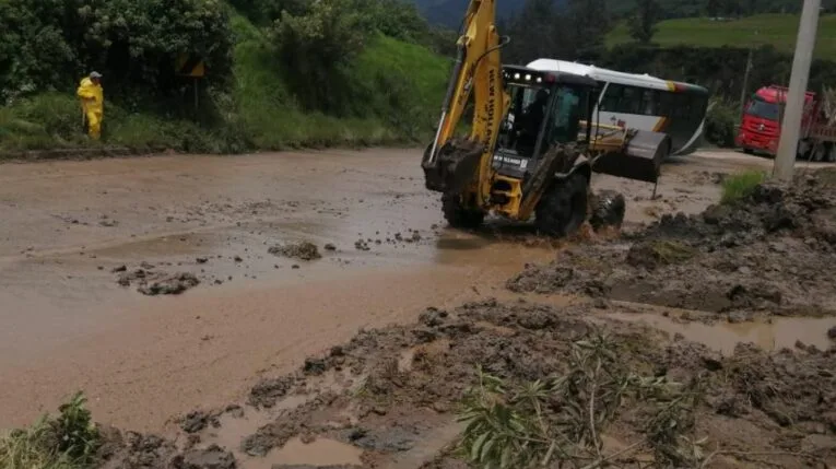 ECUADOR: INAMHI emite alerta por lluvias intensas en el país hasta el 24 de enero