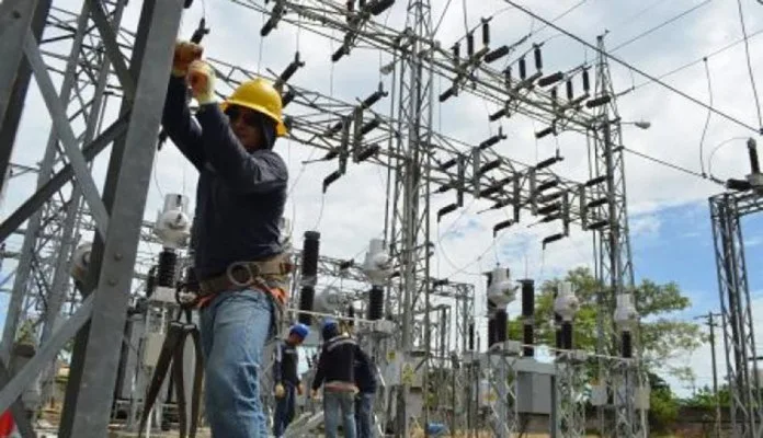 ECUADOR: Colombia garantiza suministro eléctrico a Ecuador durante el estiaje