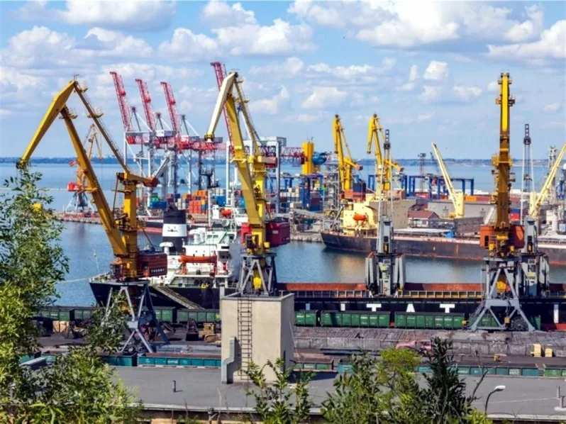 IINTERNACIONAL: Ucrania incrementa sus exportaciones de cereales pese al cese de la Iniciativa de Granos del Mar Negro