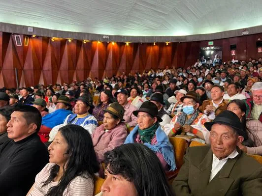 ECUADOR: Encuentro de ganaderos analiza oportunidades para el sector lácteo en el 2025