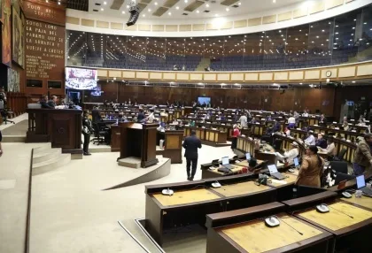 ECUADOR: Debate sobre ley animalista queda en pausa