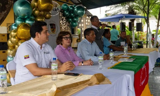 ECUADOR: Gobierno y sector bananero impulsan formación digital y derechos laborales