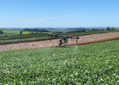 Avanzan drones en la agricultura brasileña