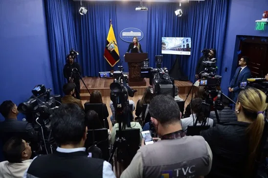 ECUADOR: Anuncian licitación vial en zona de frontera sur