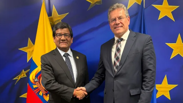 Ecuador y la UE cierran acuerdo de inversión sostenible