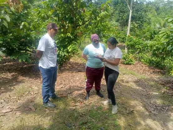 ECUADOR: Mujeres rurales reciben más de 20 millones en créditos para producción agropecuaria”