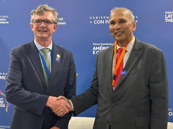 Ecuador e IICA fortalecen cooperación agrícola regional