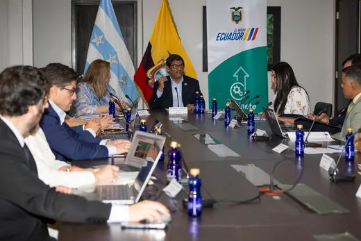 ECUADOR: Gabinete económico redefine prioridades 2026