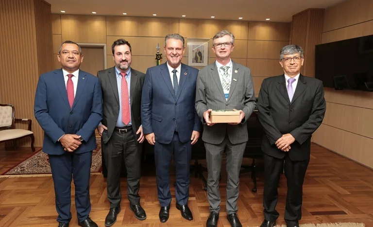 Brasil y Ecuador impulsan cooperación agrícola y nuevas oportunidades comerciales