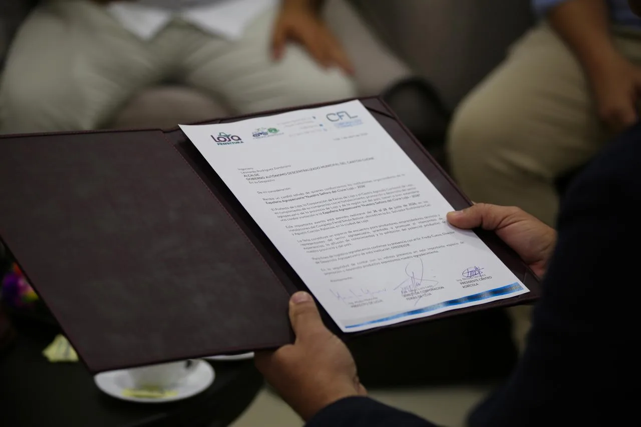 ECUADOR: Chone y Loja firman convenio para fortalecer sector productivo