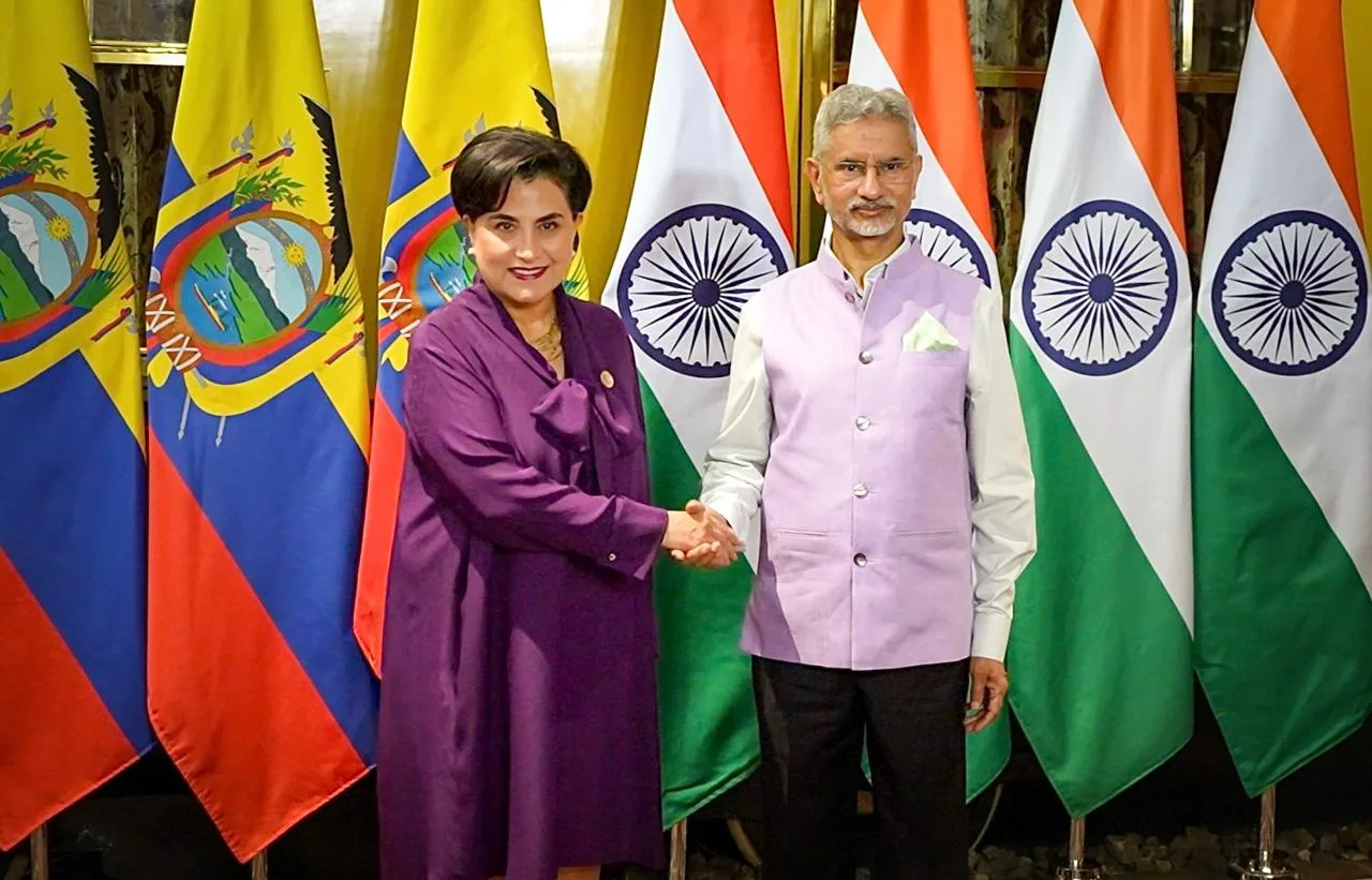 Ecuador e India avanzan hacia posible acuerdo comercial