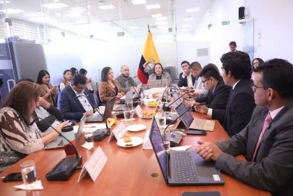 ECUADOR: Reformas a la Ley de Pesca incorporan análisis fiscal y técnico